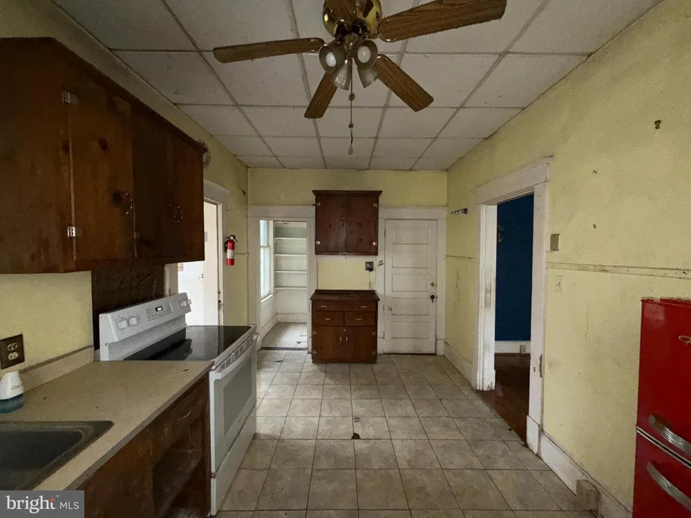 110 MAIN STREET Edinburg, VA 22824
