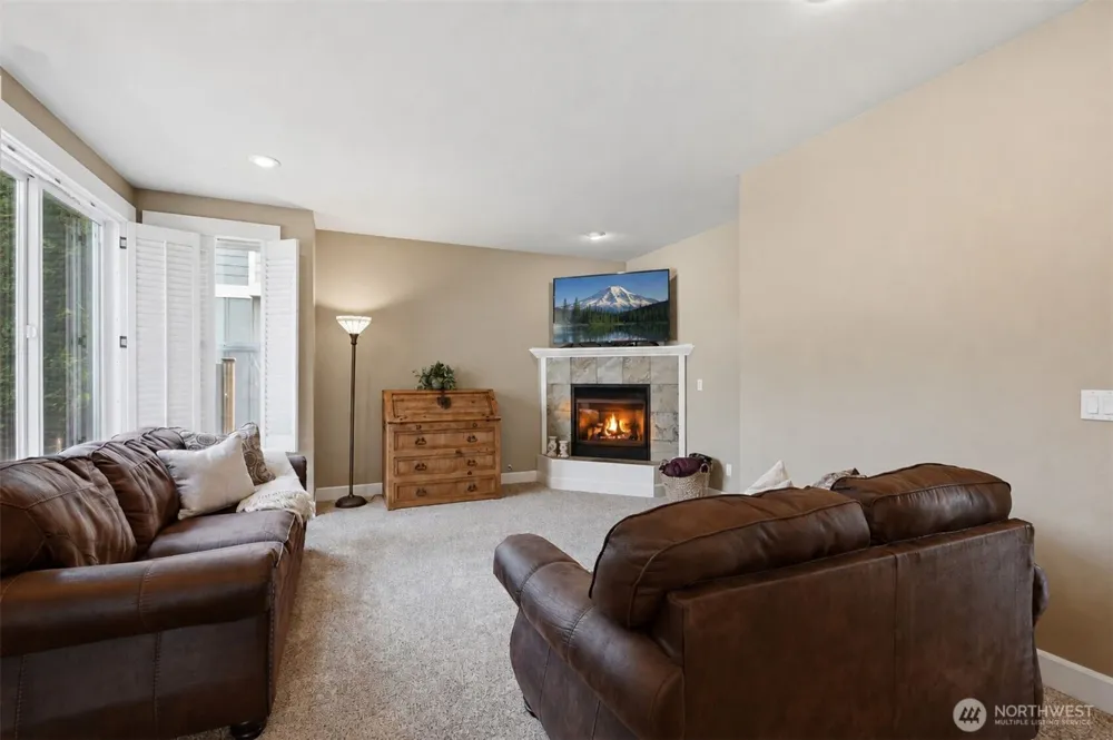 6227 122nd Street Ct E Puyallup, WA 98373
