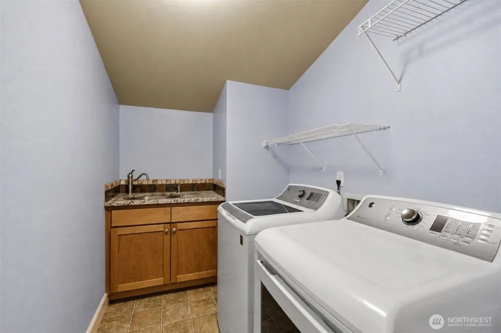 6227 122nd Street Ct E Puyallup, WA 98373