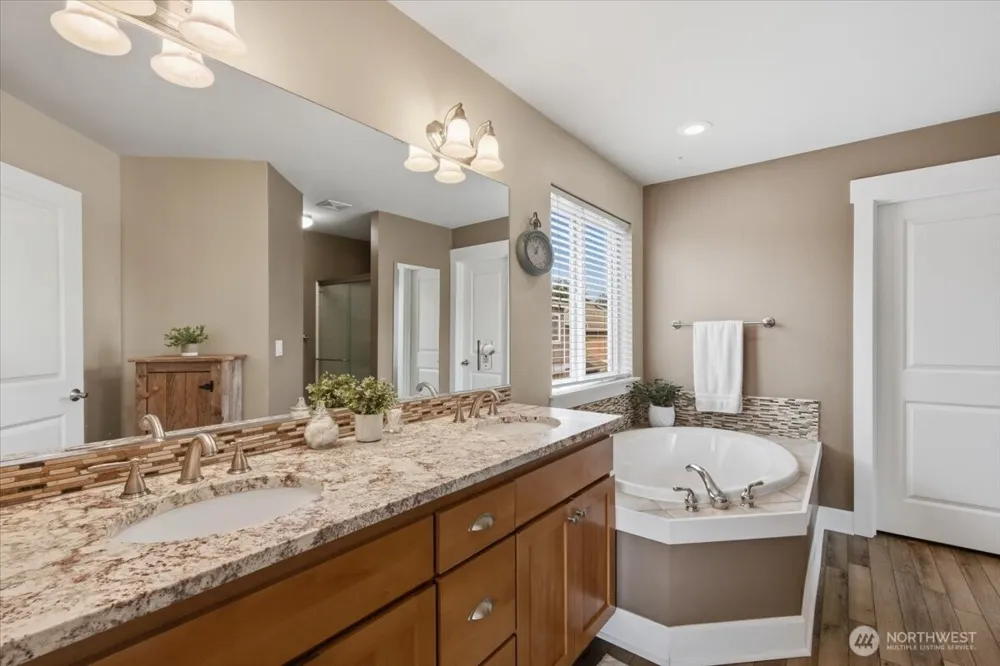 6227 122nd Street Ct E Puyallup, WA 98373