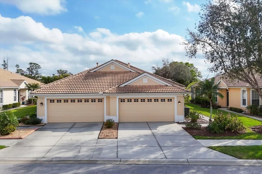 4301 WHISPERING OAKS DRIVE North Port, FL 34287