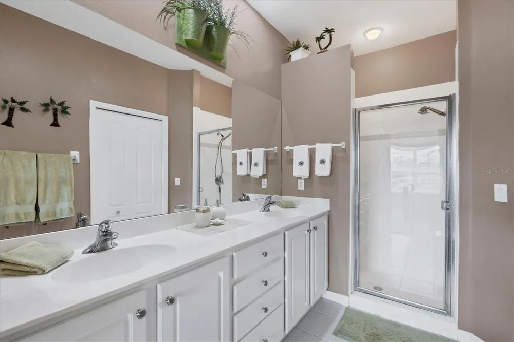 4301 WHISPERING OAKS DRIVE North Port, FL 34287