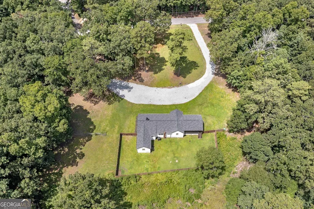3930 W Side PL Ellenwood, GA 30294