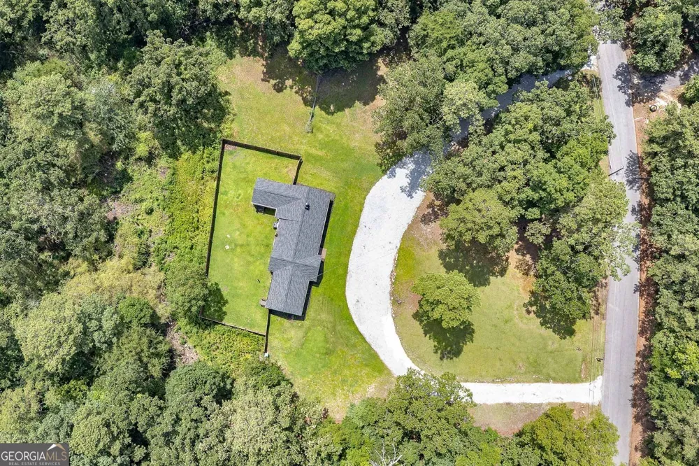 3930 W Side PL Ellenwood, GA 30294