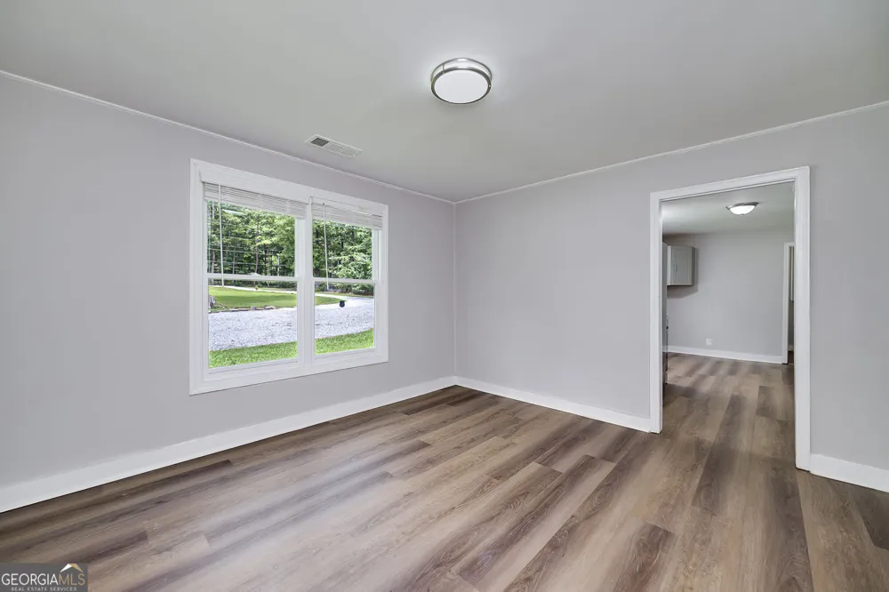 3930 W Side PL Ellenwood, GA 30294
