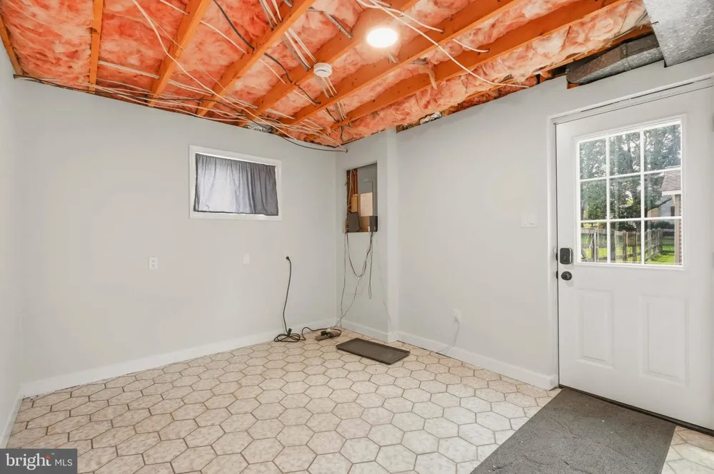 6691 LUSTER DRIVE Highland, MD 20777