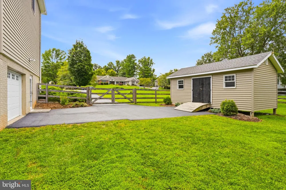 6691 LUSTER DRIVE Highland, MD 20777