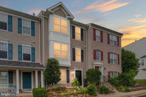 313 FRONTIER FORT LANE
