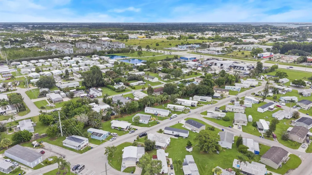 2802 SE JANET STREET Stuart, FL 34997