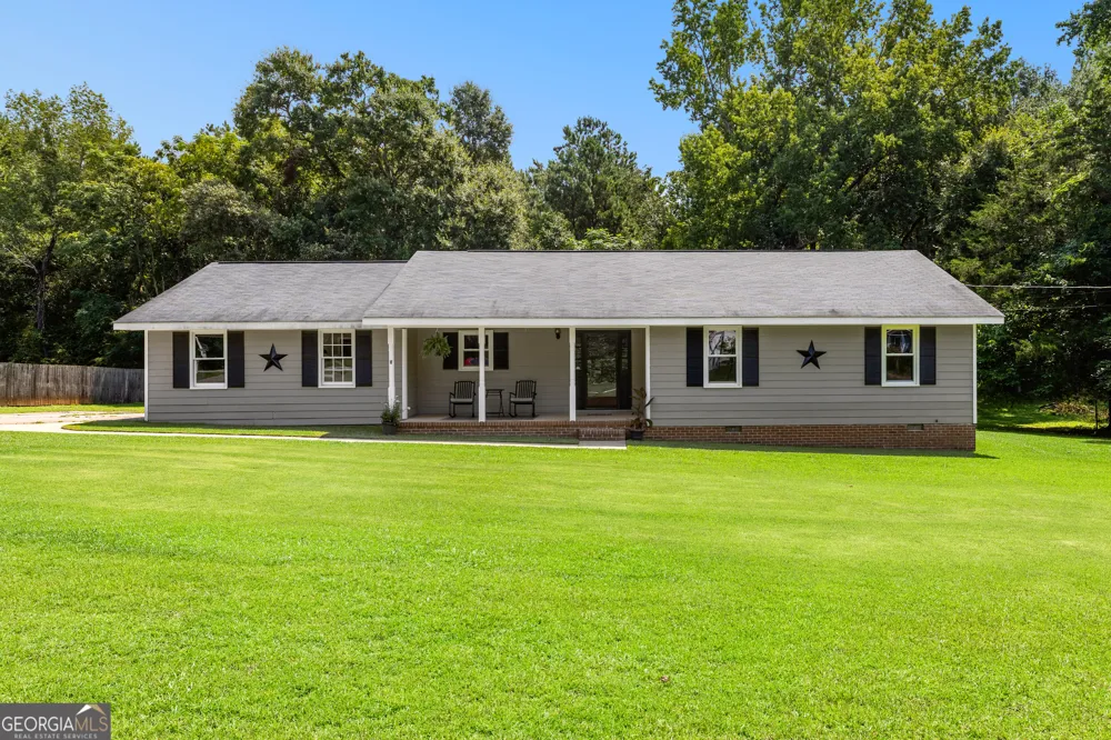 114 Paddle Wheel DR LaGrange, GA 30240