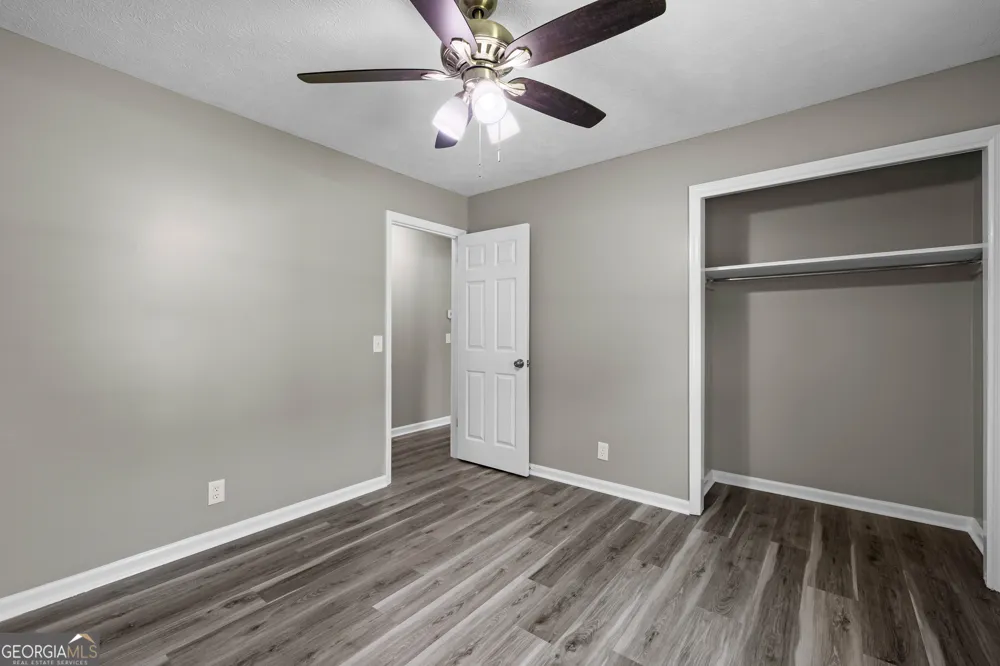 114 Paddle Wheel DR LaGrange, GA 30240