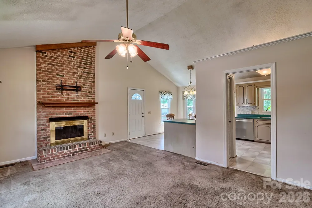 131 Santa Barbara Court West Columbia, SC 29170