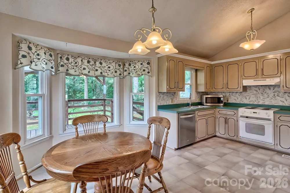 131 Santa Barbara Court West Columbia, SC 29170