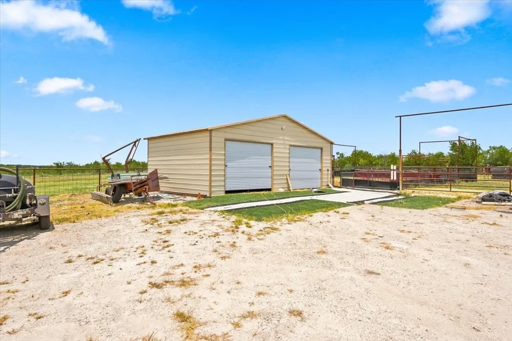 411 6th Street Coolidge, TX 76635