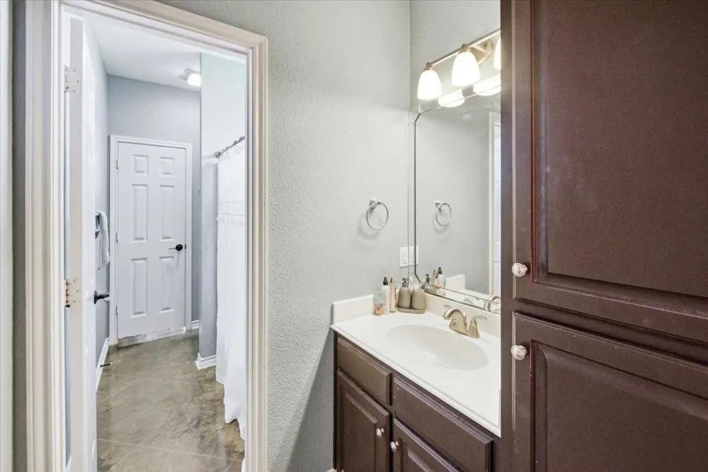 411 6th Street Coolidge, TX 76635