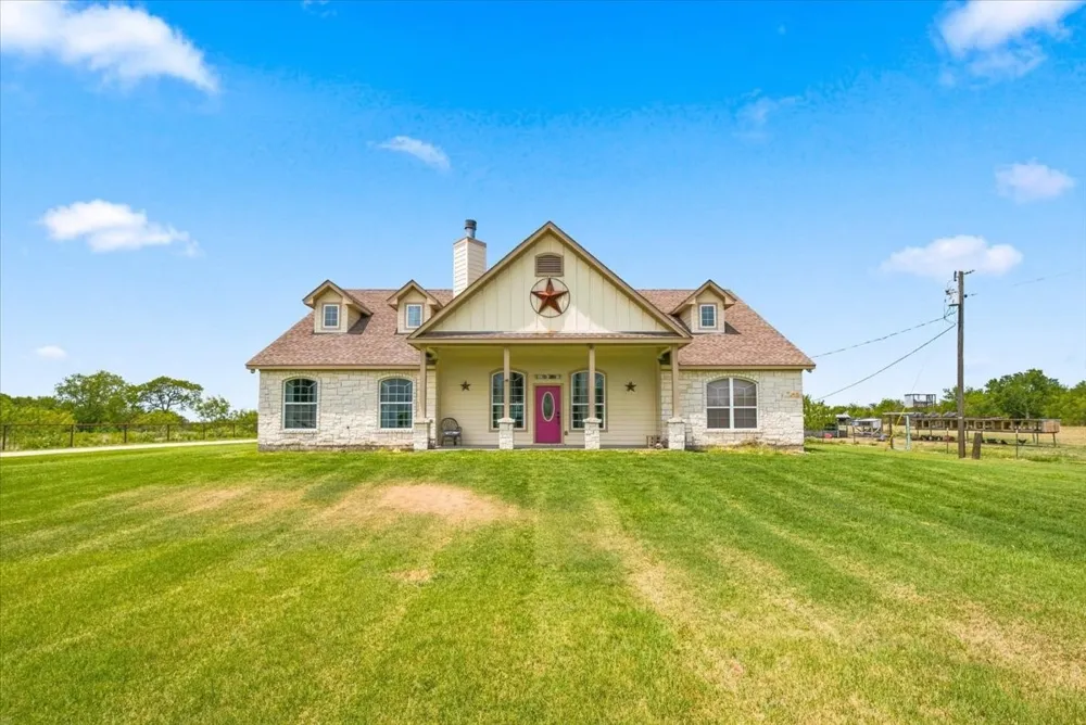 411 6th Street Coolidge, TX 76635