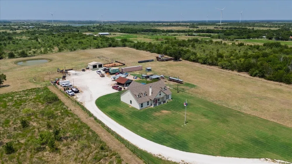 411 6th Street Coolidge, TX 76635