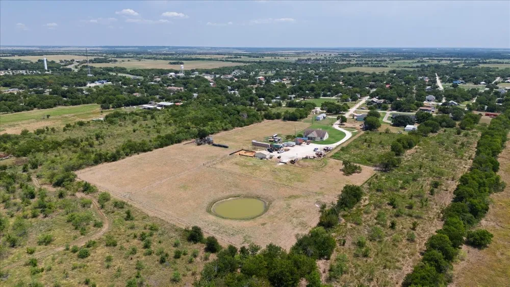 411 6th Street Coolidge, TX 76635