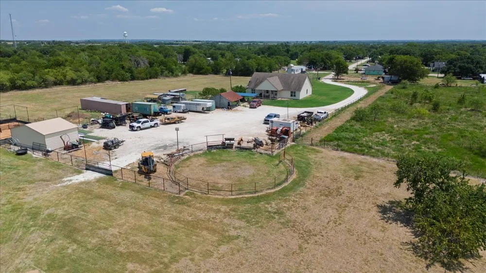 411 6th Street Coolidge, TX 76635