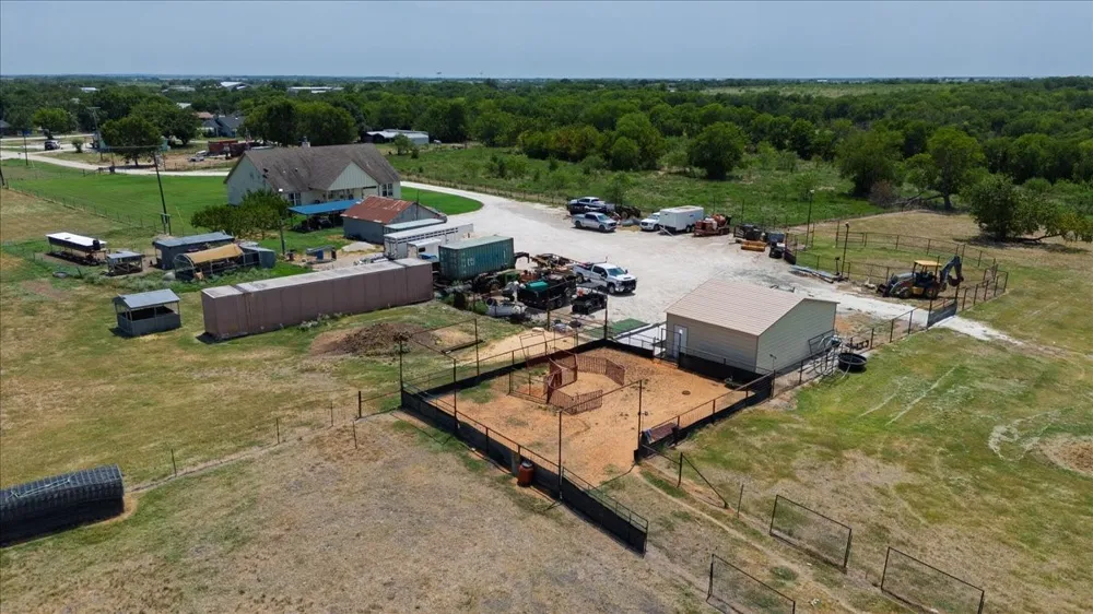 411 6th Street Coolidge, TX 76635