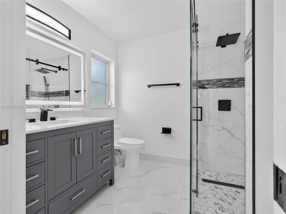 18956 Argosy Dr Boca Raton, FL 33496