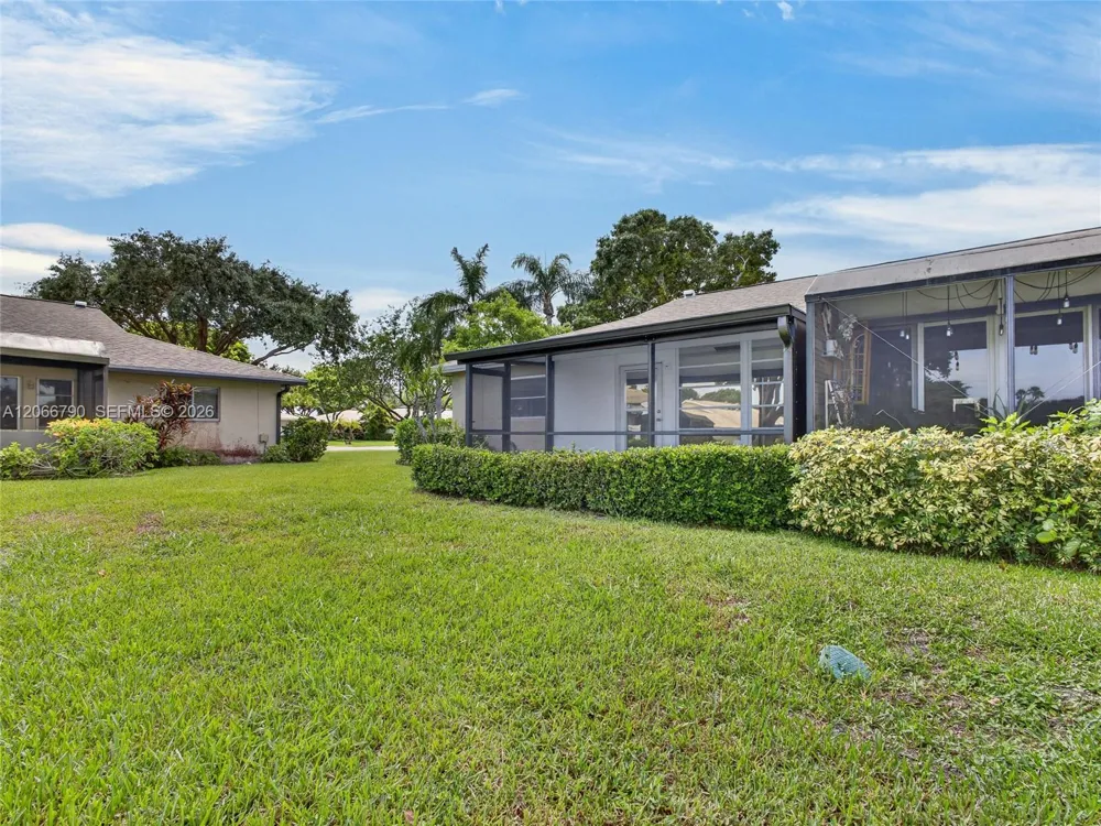 18956 Argosy Dr Boca Raton, FL 33496