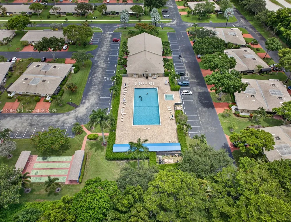 18956 Argosy Dr Boca Raton, FL 33496