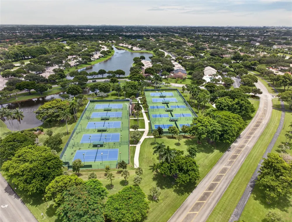 18956 Argosy Dr Boca Raton, FL 33496