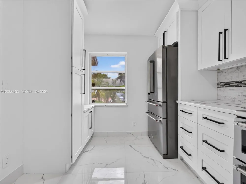 18956 Argosy Dr Boca Raton, FL 33496