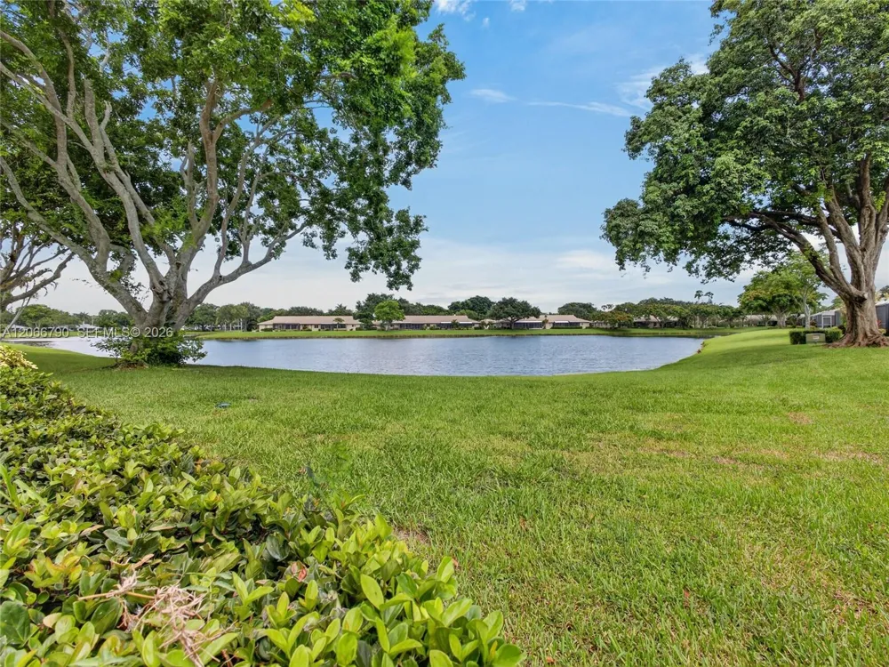 18956 Argosy Dr Boca Raton, FL 33496