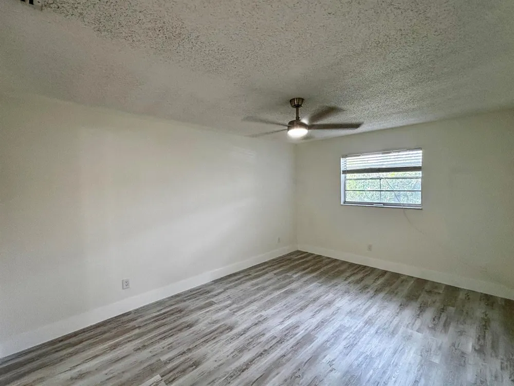 11003 RIDGE AVENUE #B Fort Pierce, FL 34982