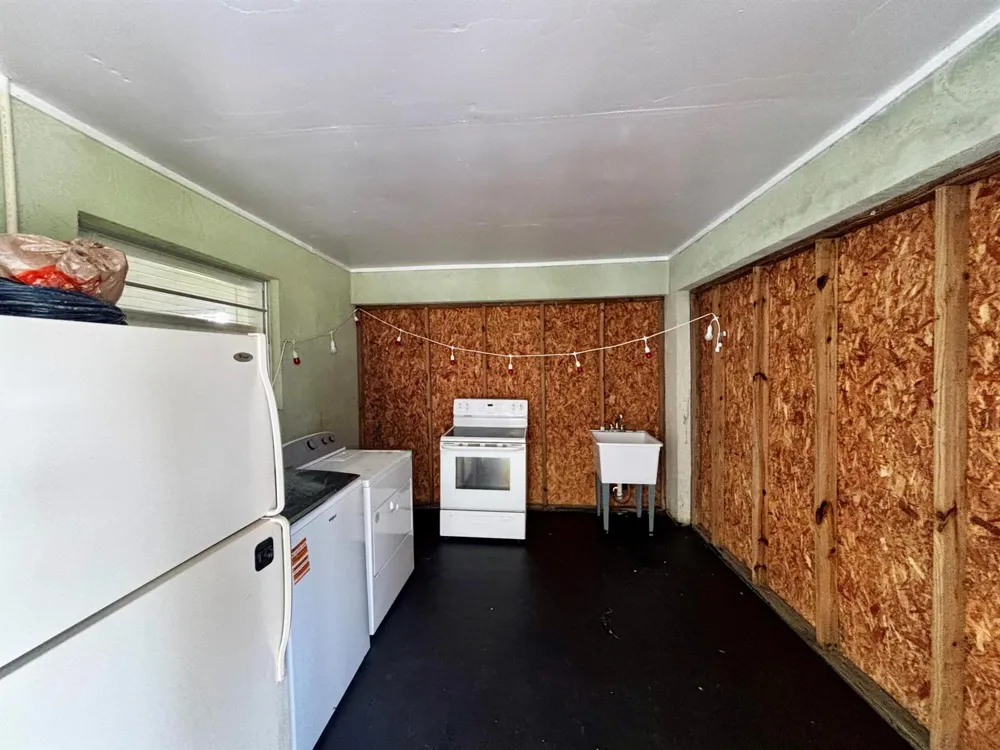 11003 RIDGE AVENUE #B Fort Pierce, FL 34982