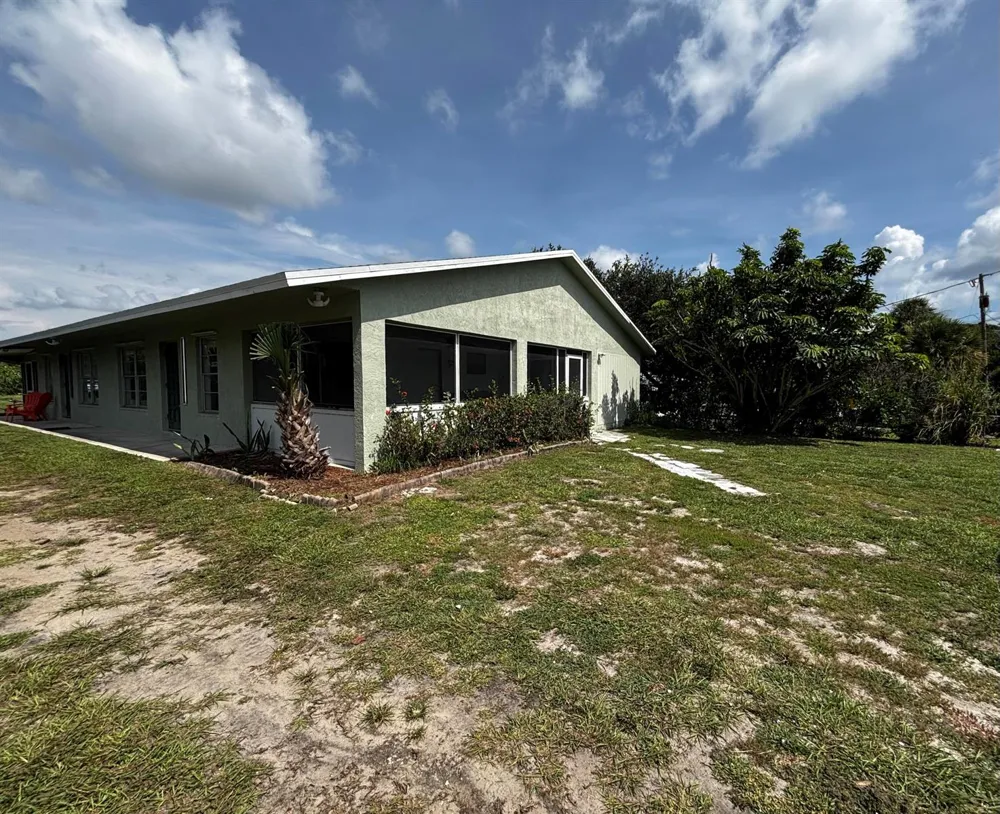 11003 RIDGE AVENUE #B Fort Pierce, FL 34982