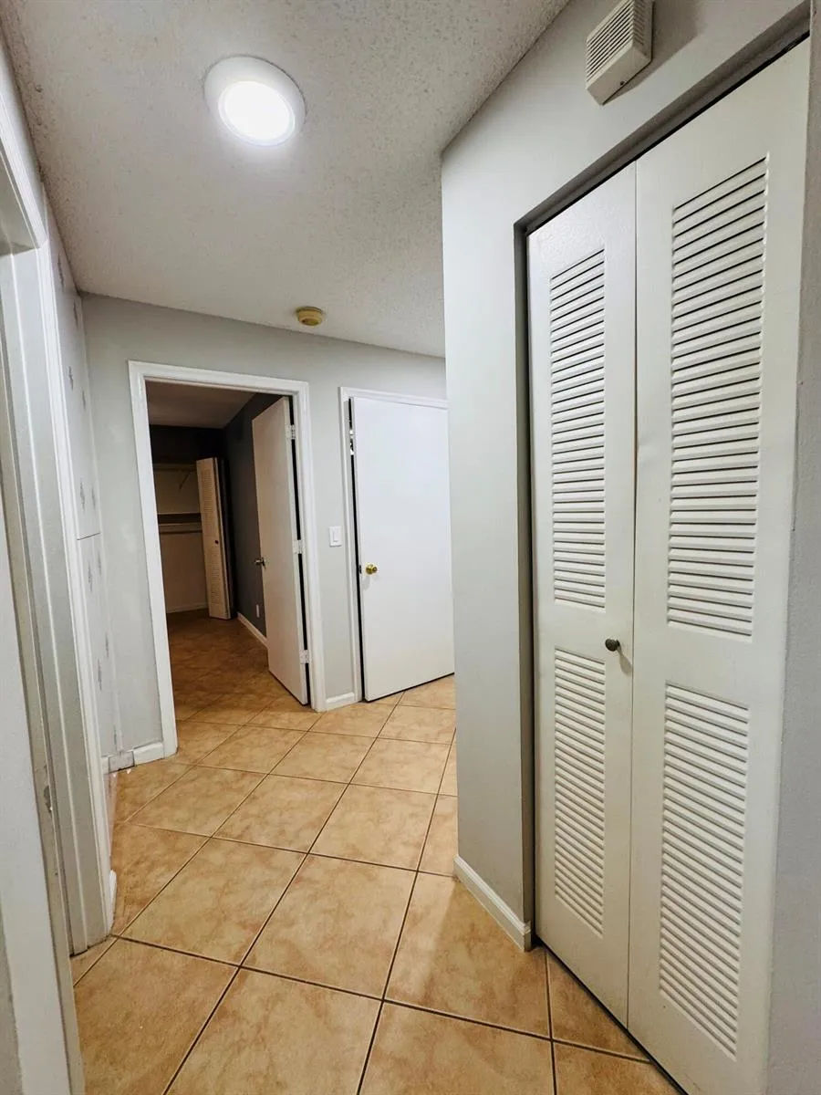 1877 DISCOVERY WAY Deerfield Beach, FL 33442