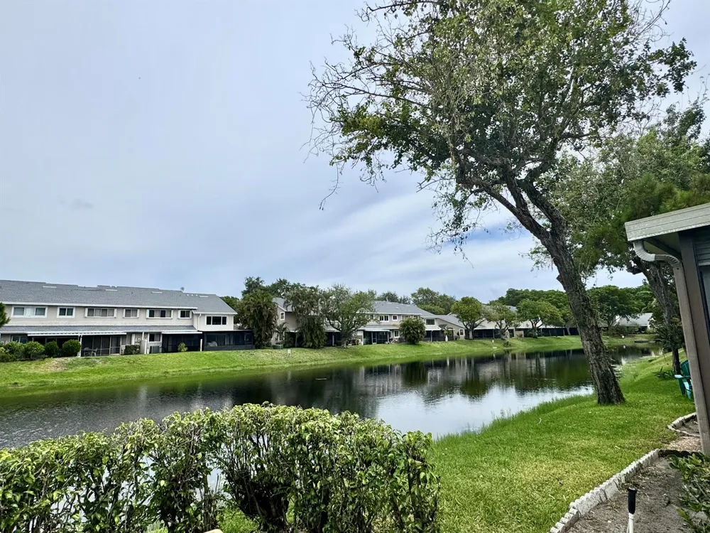 1877 DISCOVERY WAY Deerfield Beach, FL 33442