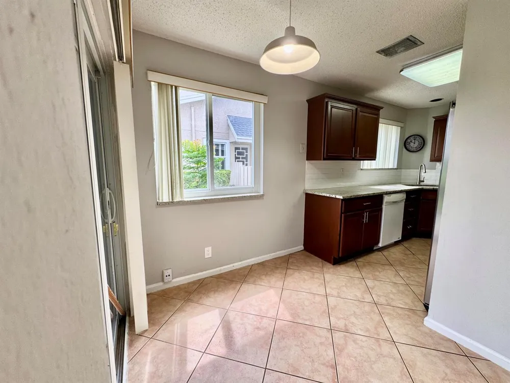 1877 DISCOVERY WAY Deerfield Beach, FL 33442