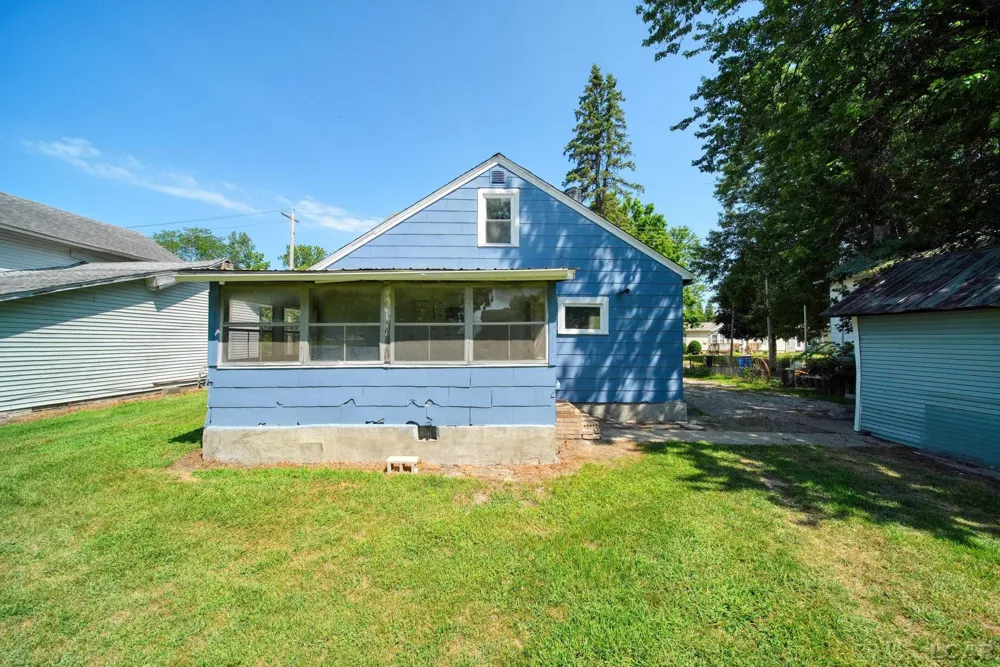233 W Congress Street Morenci City, MI 49256