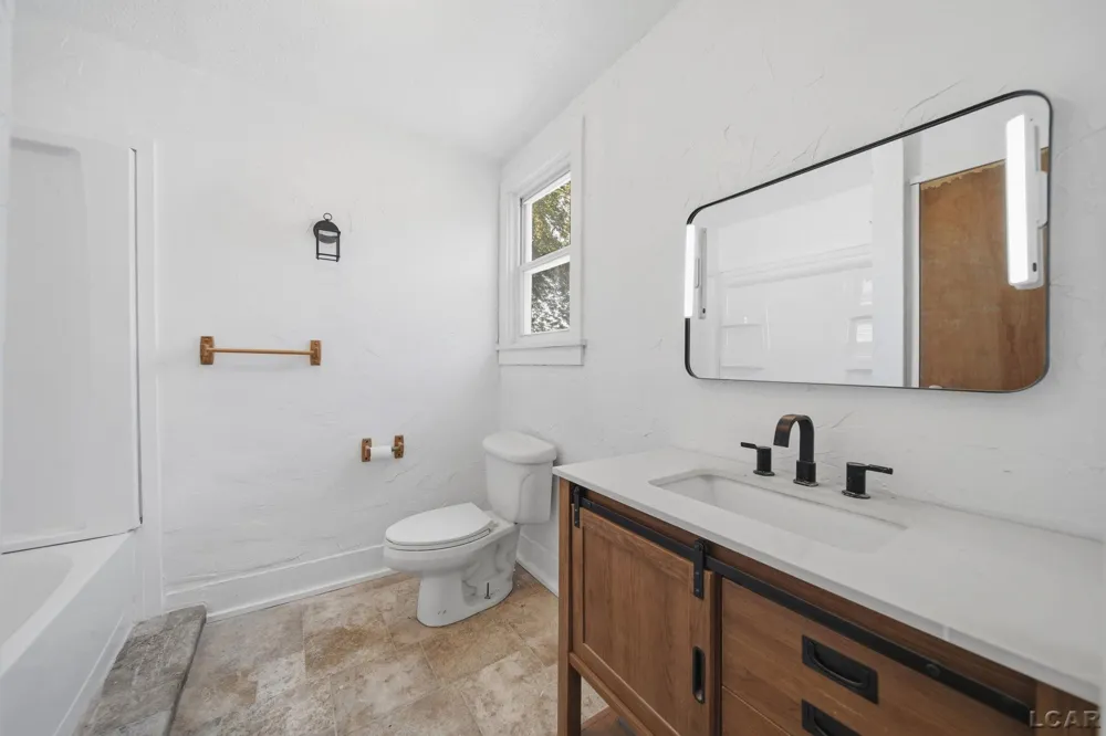 233 W Congress Street Morenci City, MI 49256