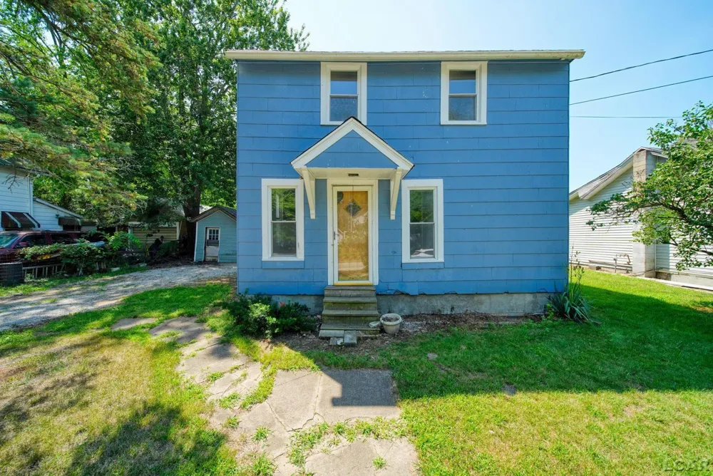 233 W Congress Street Morenci City, MI 49256