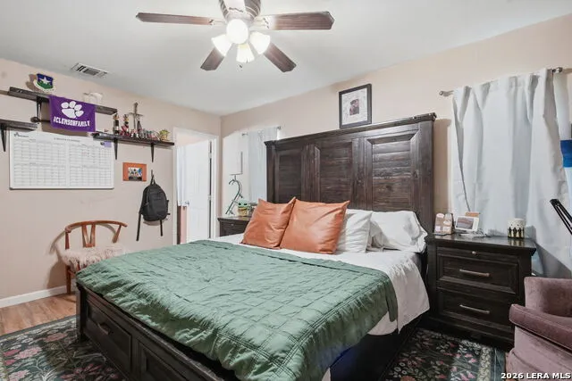 6806 Castlerae San Antonio, TX 78239