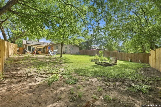 6806 Castlerae San Antonio, TX 78239