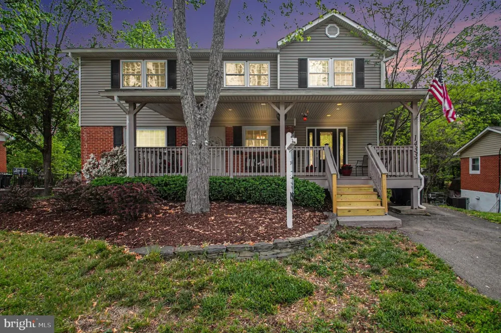 14337 BELLEVILLE AVENUE Woodbridge, VA 22193