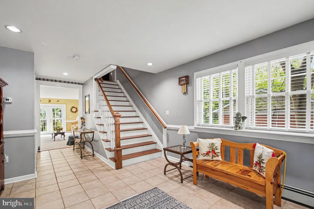 14337 BELLEVILLE AVENUE Woodbridge, VA 22193