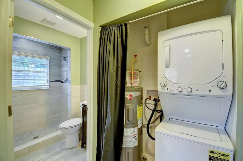 1316 DATE PALM DRIVE #Rear Lantana, FL 33462