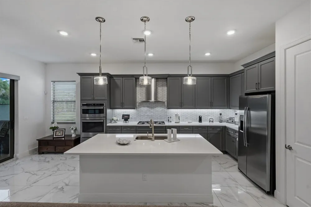 5583 Captiva Lane Westlake, FL 33470