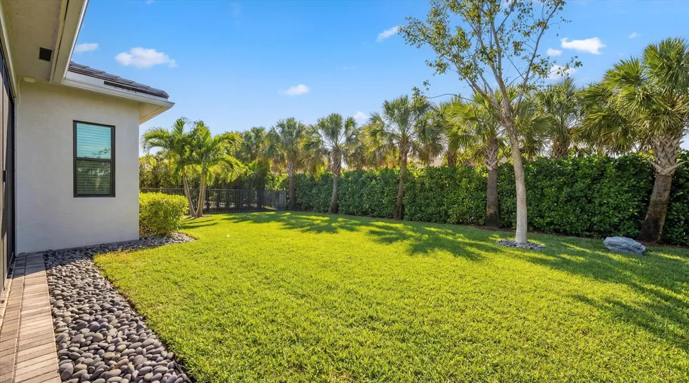 5583 Captiva Lane Westlake, FL 33470