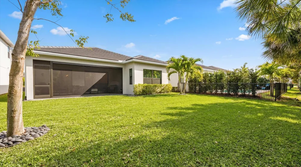 5583 Captiva Lane Westlake, FL 33470