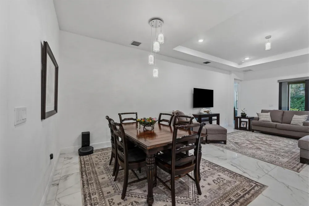 5583 Captiva Lane Westlake, FL 33470
