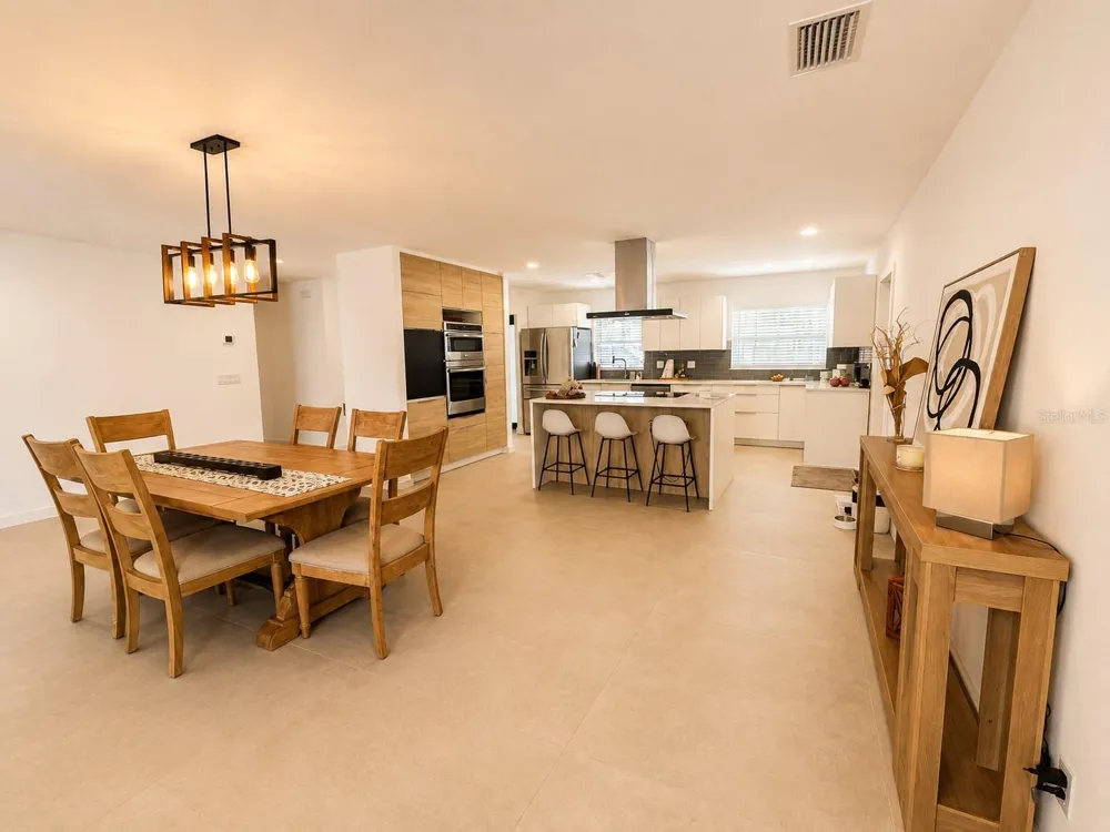 1712 INDIAN ROCKS ROAD Belleair, FL 33756