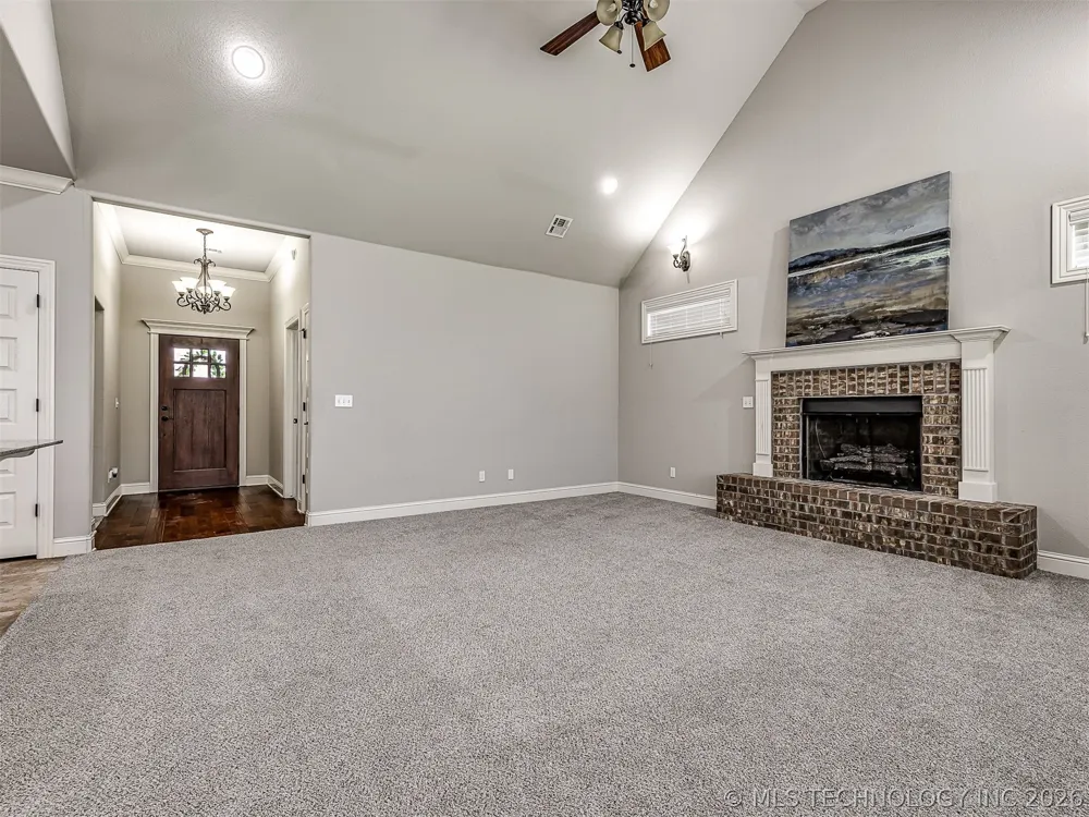 5507 Nottingham Place Bartlesville, OK 74006